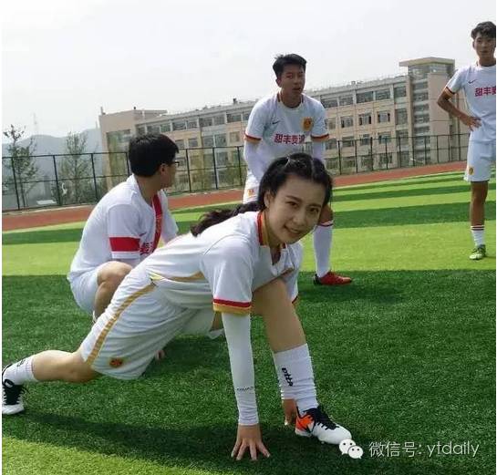 野球三人制足球比赛规则_三人制足球比赛规程_三人制足球规则简化版