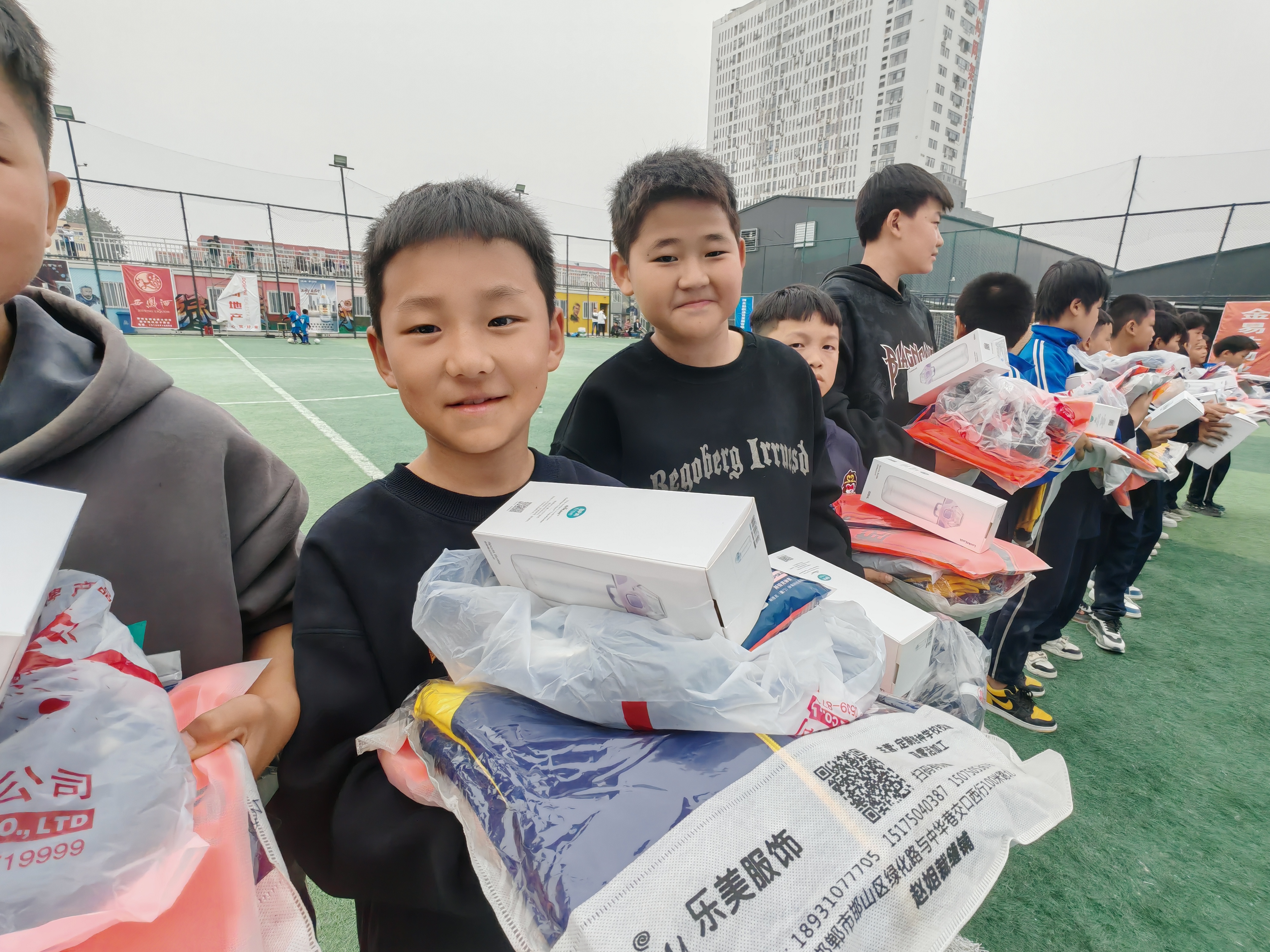 邯郸市足球比赛_邯郸市足球训练基地_邯郸市校园足球赛规则