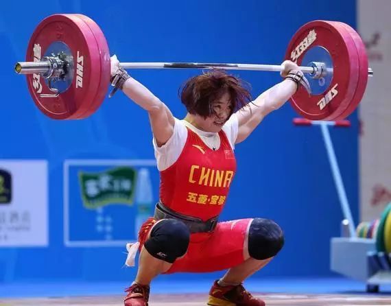 奥运会的举重冠军女的_奥运举重冠军女子_举重奥运冠军女