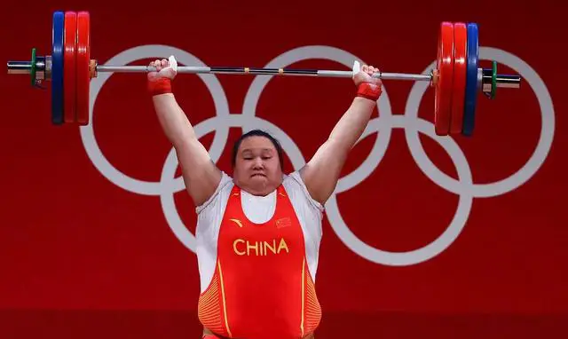 奥运会举重女选手_奥运会的举重冠军女的_举重奥运冠军女