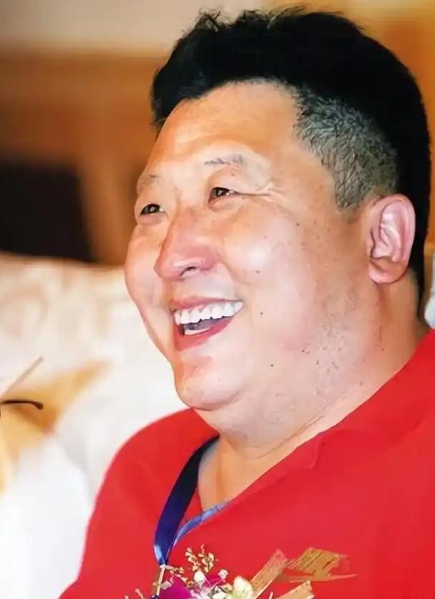 最早奥运游泳冠军是哪位_游泳被列为奥运会第一_游泳奥运会历届冠军